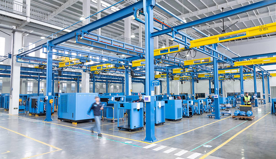 螺桿空壓機(jī)廠家車(chē)間圖片大全